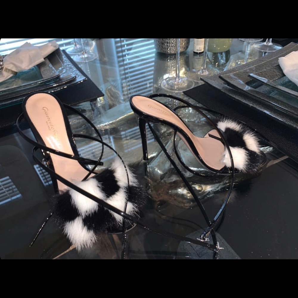 Gianvito Rossi never worn strappy heels